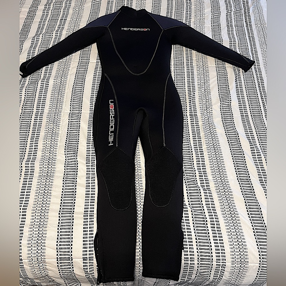 Henderson Thermoprene 5mm Wetsuit Junior size 10